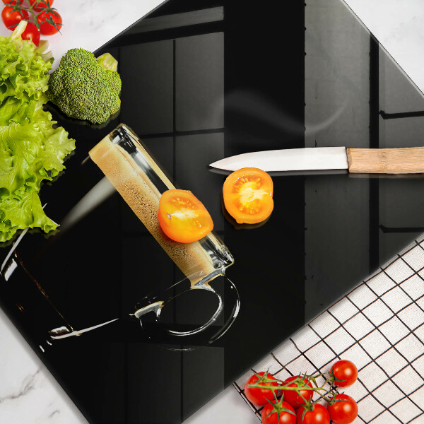 Glas Ceranfeldabdeckung Ein Glas schwarzen Kaffee