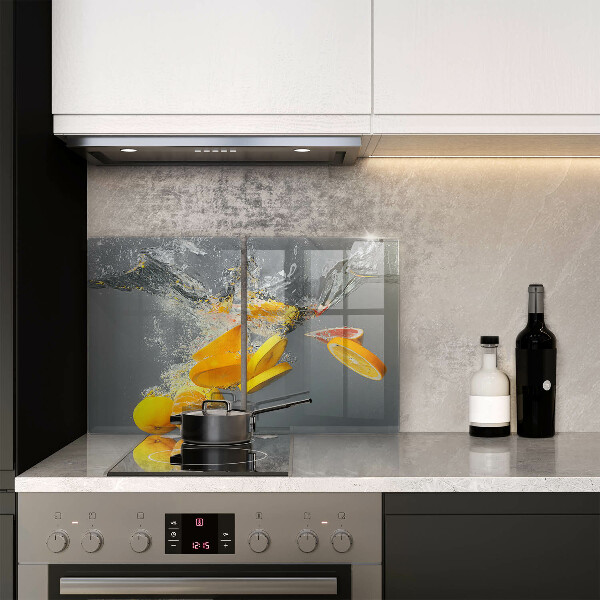 Glas Ceranfeldabdeckung Zitronen im Wasser