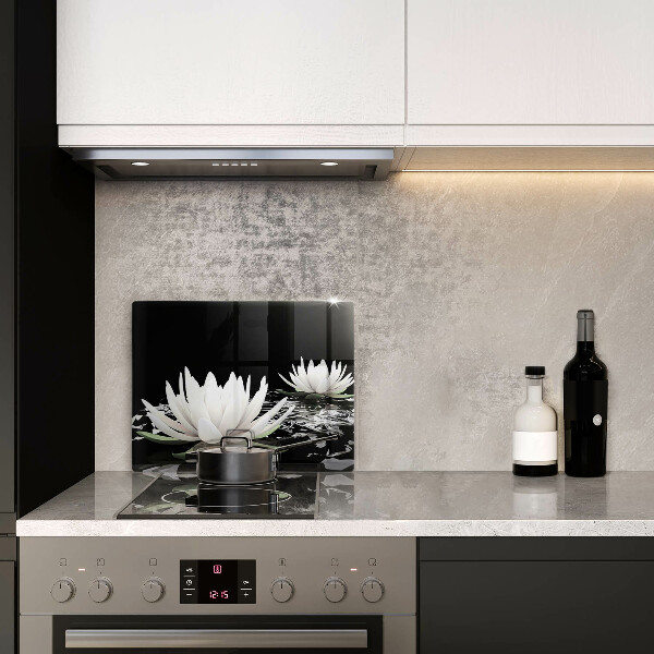 Glas Herdabdeckplatte Weiße Lilien auf dem Wasser