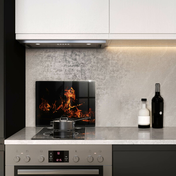 Glas Herdabdeckplatte Zünde eine lebendige Flamme an