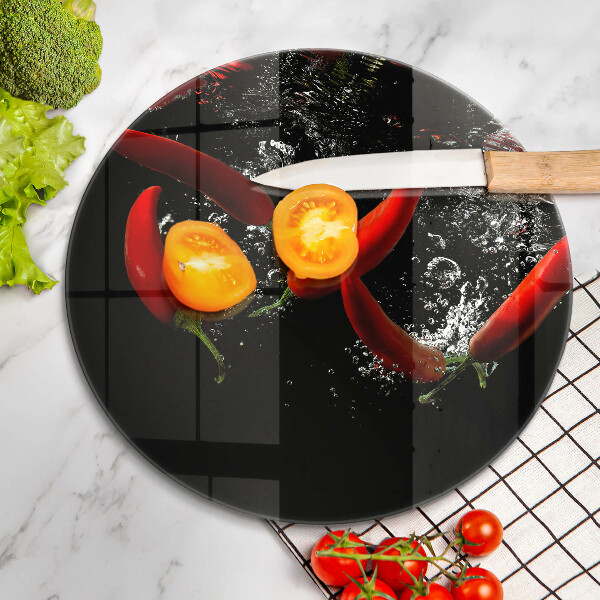 Glas Ceranfeldabdeckung Chilischoten in Wasser