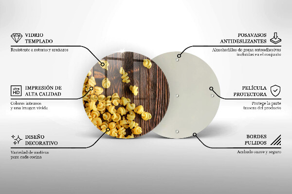 Glas Herdabdeckplatte Nudeln auf dem Tisch