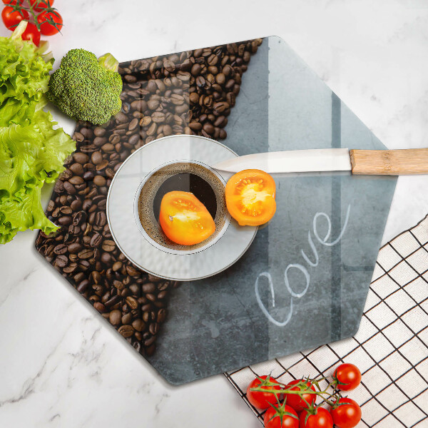 Glas Herdabdeckplatte Kaffeebohnen und Tasse