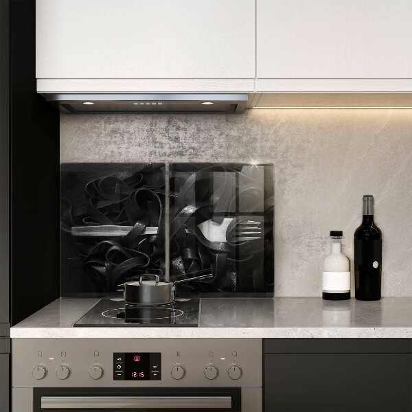 Herdabdeckplatte glas Schwarze Tagliatelle-Nudeln