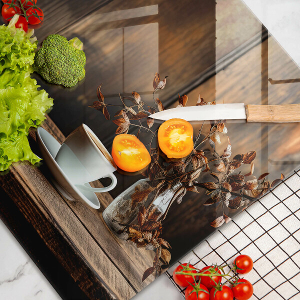 Abdeckung induktionskochfeld Kaffeetasse und Holz