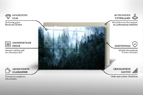 Herdabdeckung Waldbäume und Nebel