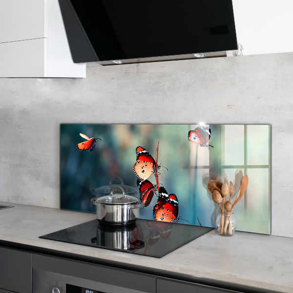 Küchenrückwand Spritzschutz Zarter Schmetterling im Wind
