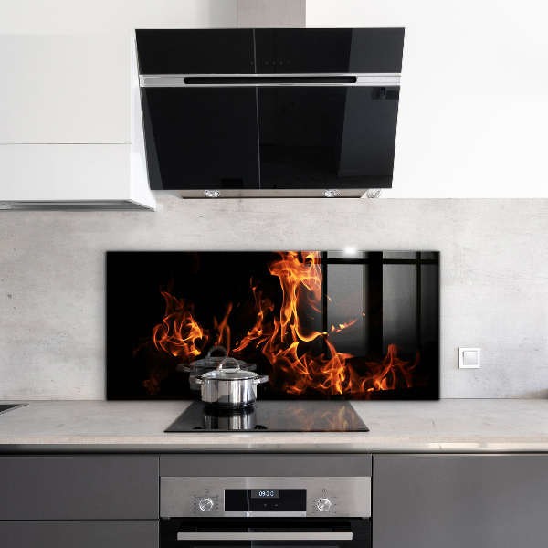 Küchenrückwand Fliesenspiegel Heiße Flammen eines Lagerfeuers