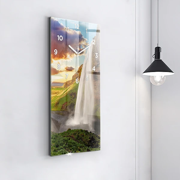 Vertikale Uhr Wasserfall in Island