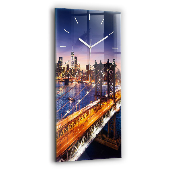 Vertikale Uhr mit motiv New York und der Sonnenuntergang