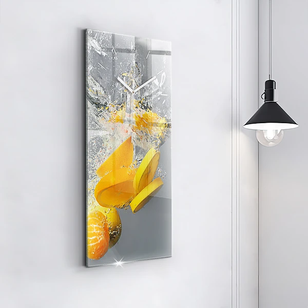 Vertikale Uhr mit motiv Zitrusfrüchte im Wasser