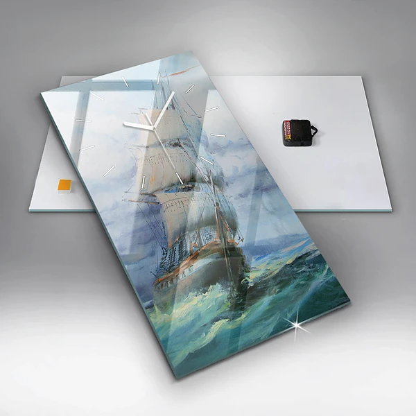 Vertikale Uhr mit motiv Schiff auf dem Wasser