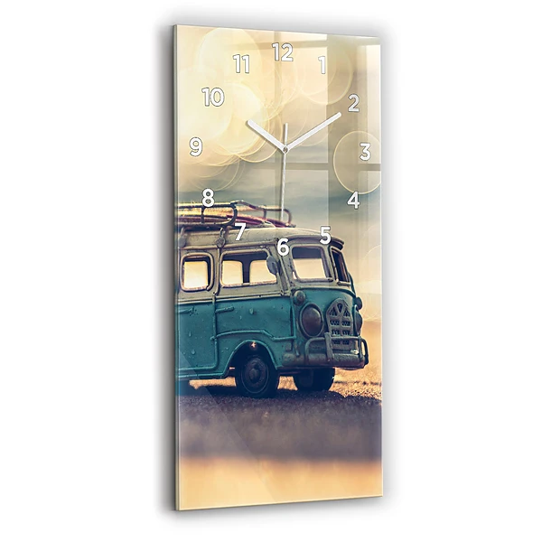Vertikale Uhr Camper am Strand