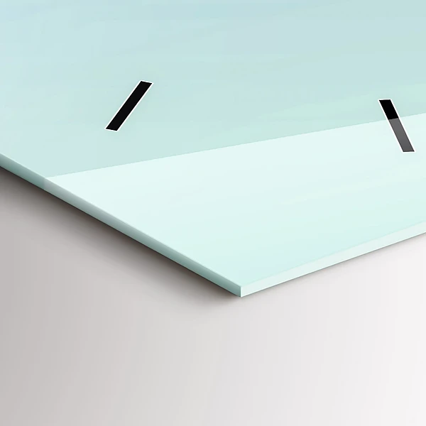 Vertikale Uhr Geometrische Figuren