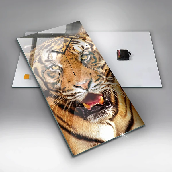 Vertikale Uhr mit motiv Tiger - wildes Auge