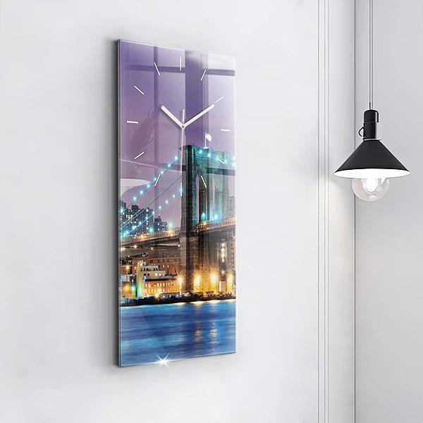 Vertikale Uhr mit motiv Brooklyn Bridge und East River