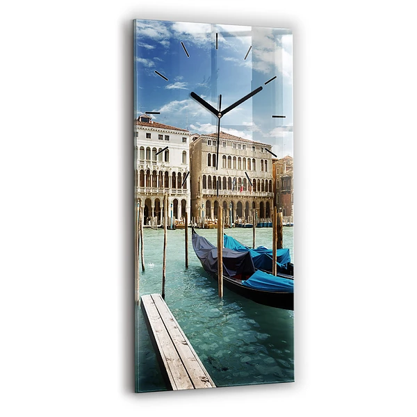 Vertikale Uhr Gondeln Venedig Italien