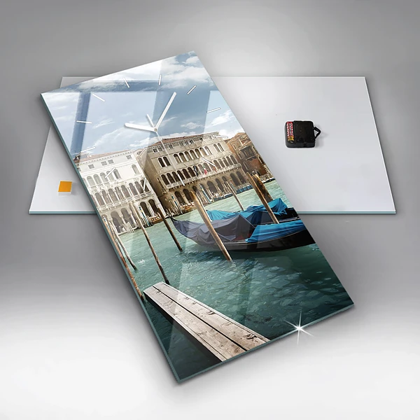 Vertikale Uhr Gondeln Venedig Italien