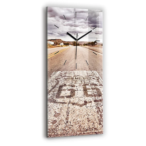 Vertikale Uhr Route 66 Straße USA