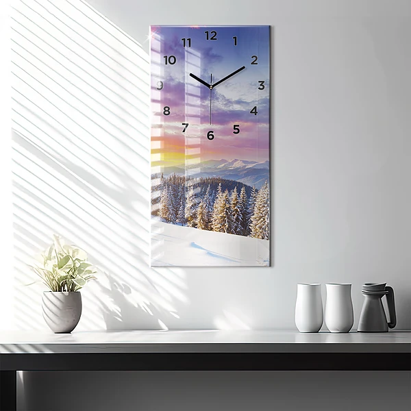 Vertikale Uhr mit motiv Winterliche Berglandschaft
