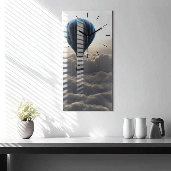 Vertikale Uhr mit motiv Luftballon am Himmel