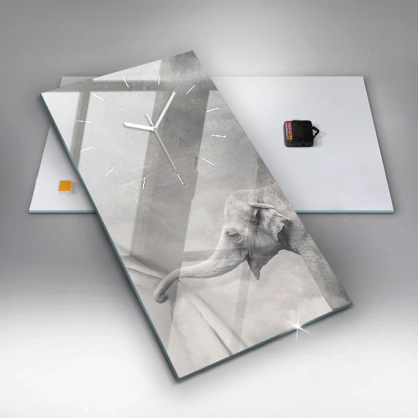 Vertikale Uhr Elefant