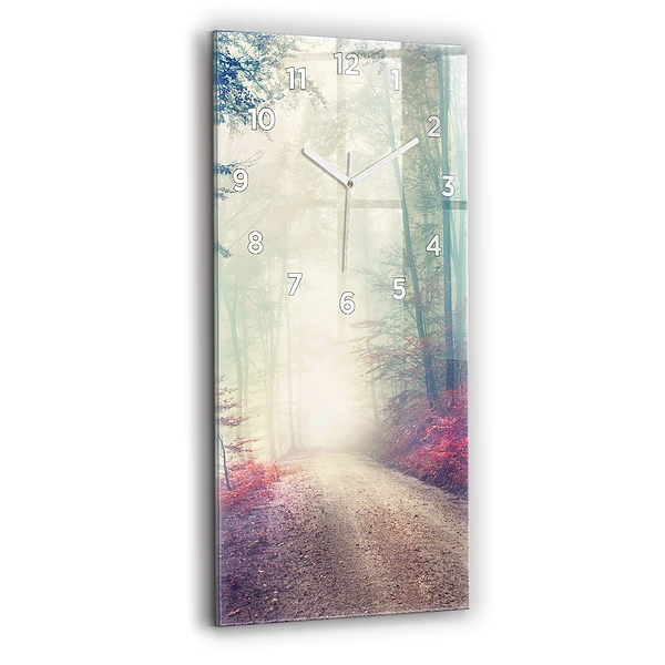 Vertikale Uhr Herbststraße Waldnebel