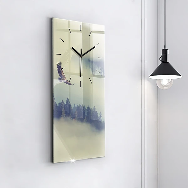 Vertikale Uhr mit motiv Nebliger Wald Adler