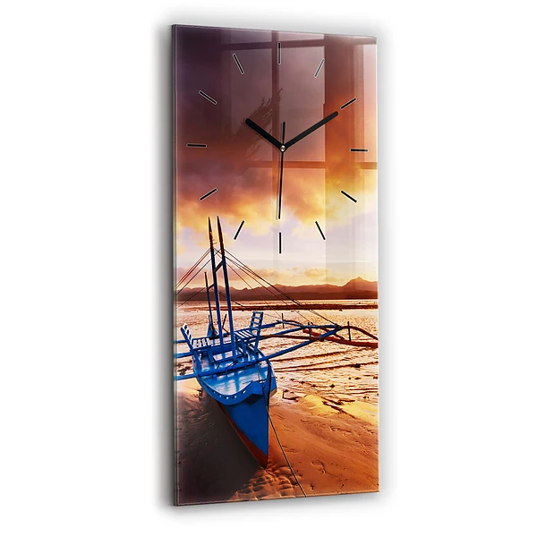 Vertikale Uhr Boot und Sonnenuntergang