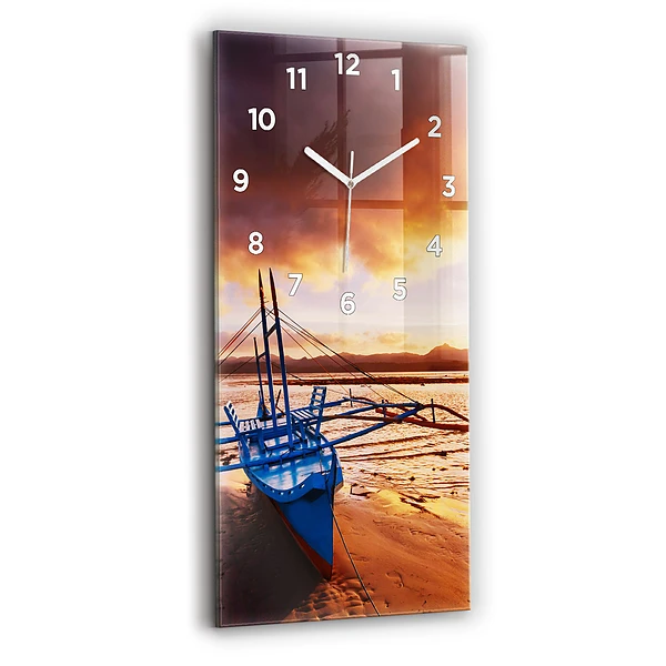 Vertikale Uhr Boot und Sonnenuntergang