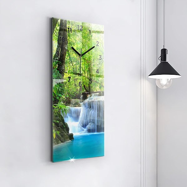 Vertikale Uhr mit motiv Wasserfall im Wald