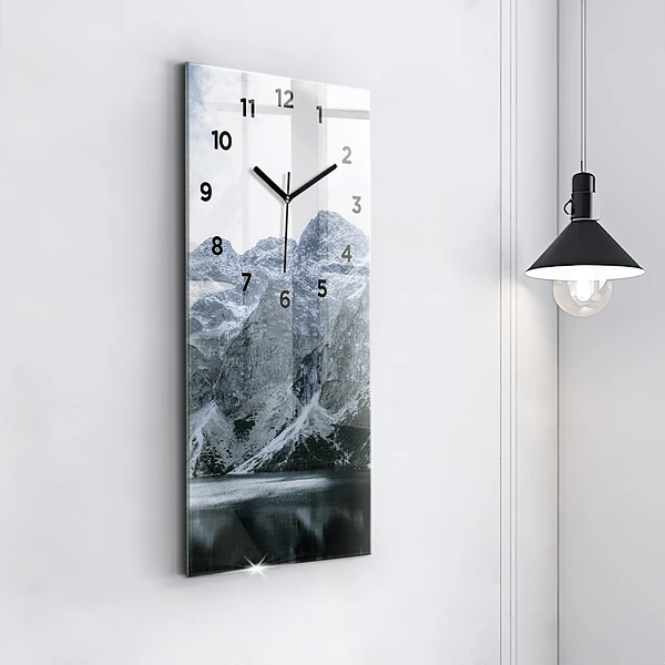 Vertikale Uhr mit motiv Morskie Oko im Tatra-Gebirge