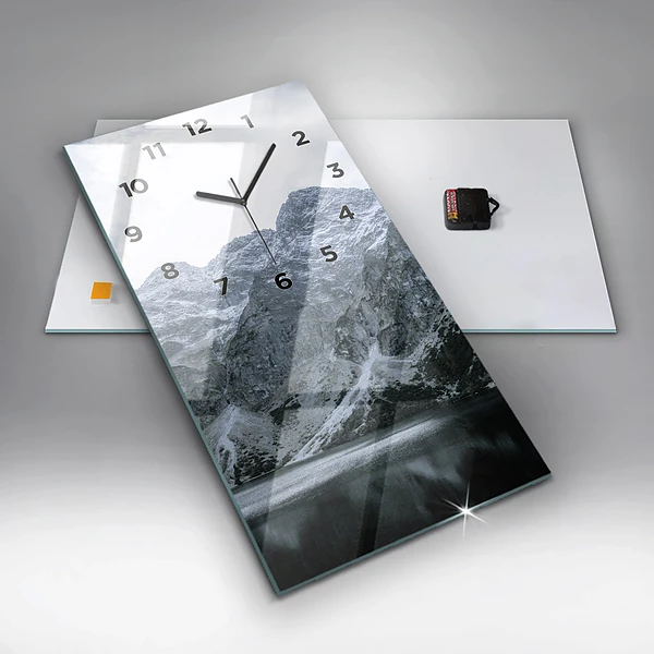 Vertikale Uhr mit motiv Morskie Oko im Tatra-Gebirge