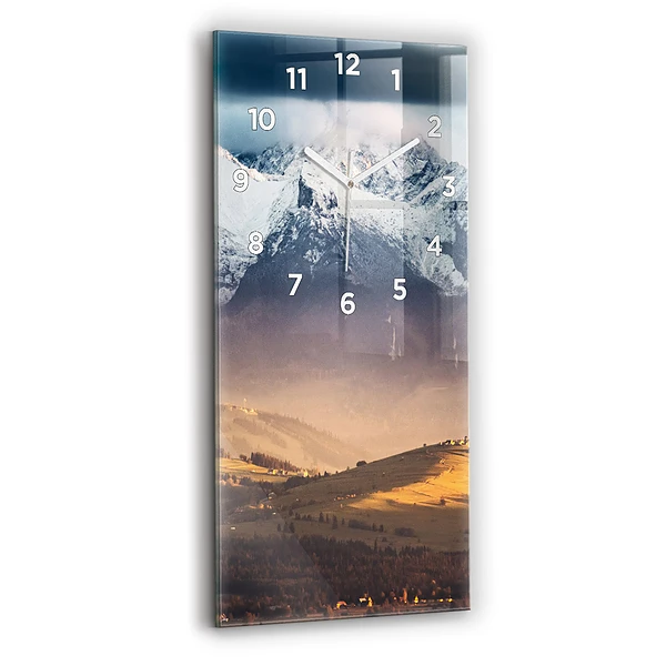 Vertikale Uhr mit motiv Tatra-Gebirge im Winterpanorama