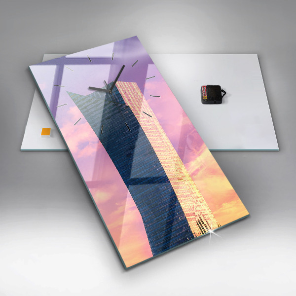 Vertikale Uhr mit motiv Wolkenkratzer in Warschau