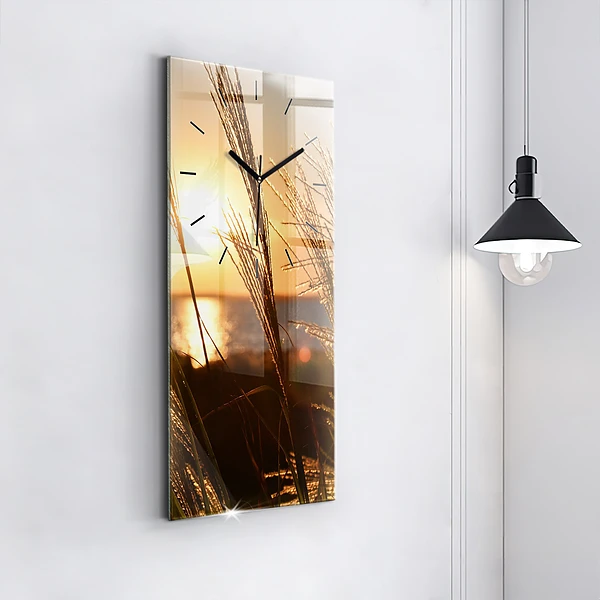 Vertikale Uhr mit motiv Weizen zur Goldenen Stunde