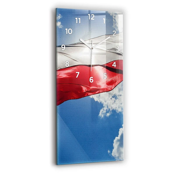 Vertikale Uhr Polnische Flagge gegen den Himmel