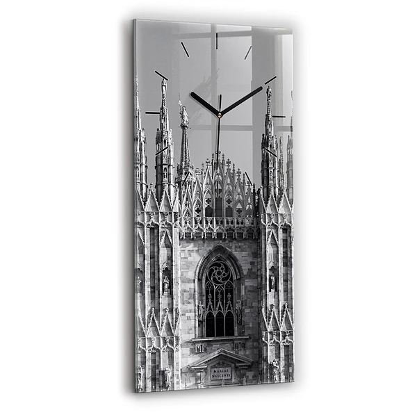 Vertikale Uhr Dom von Mailand Kathedrale