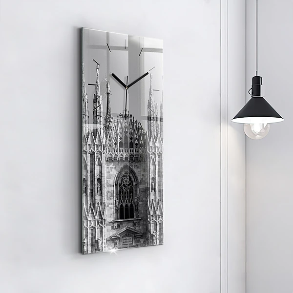 Vertikale Uhr Dom von Mailand Kathedrale