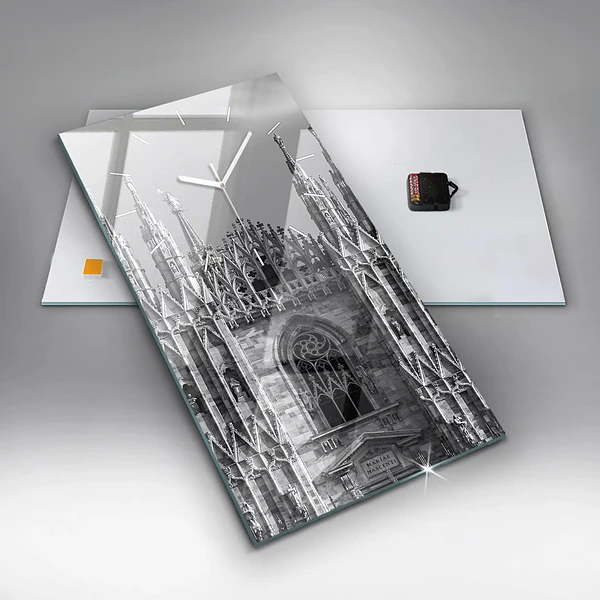 Vertikale Uhr Dom von Mailand Kathedrale