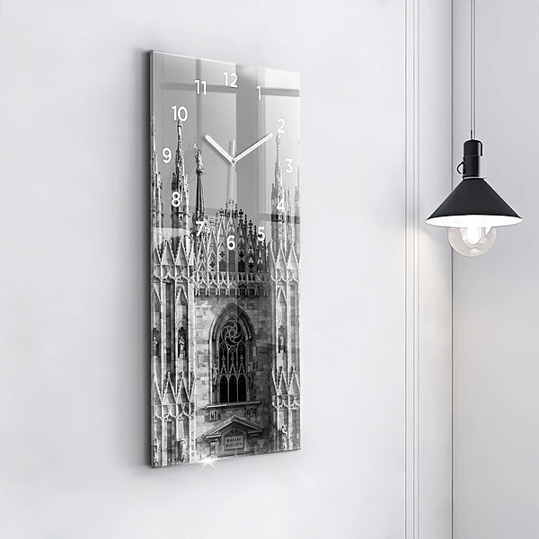 Vertikale Uhr Dom von Mailand Kathedrale
