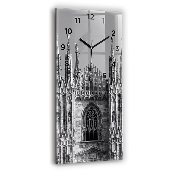 Vertikale Uhr Dom von Mailand Kathedrale