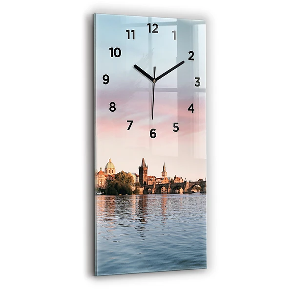 Vertikale Uhr mit motiv Karlsbrücke in Prag