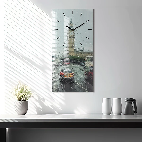 Vertikale Uhr mit motiv Verregnetes London