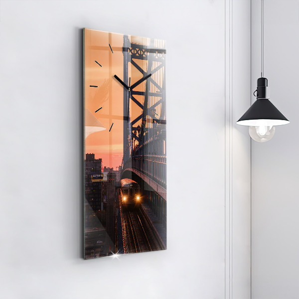 Vertikale Uhr Benjamin-Franklin-Brücke