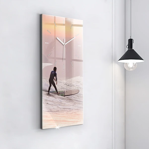 Vertikale Uhr mit motiv Surfer auf Hawaii