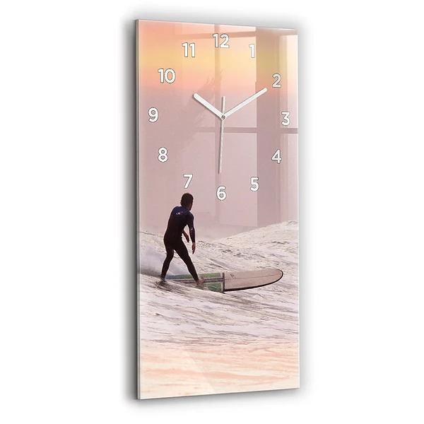 Vertikale Uhr mit motiv Surfer auf Hawaii