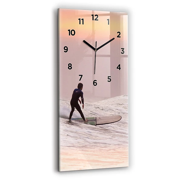 Vertikale Uhr mit motiv Surfer auf Hawaii