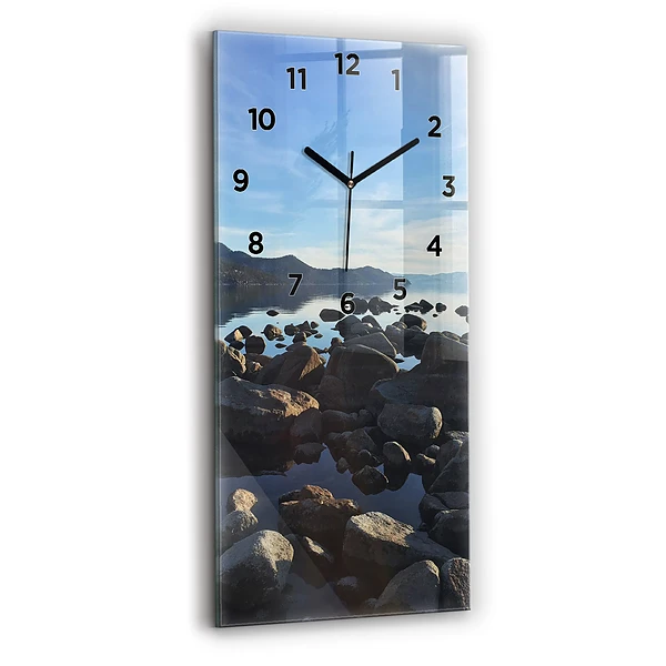 Vertikale Uhr Blick aufs Meer
