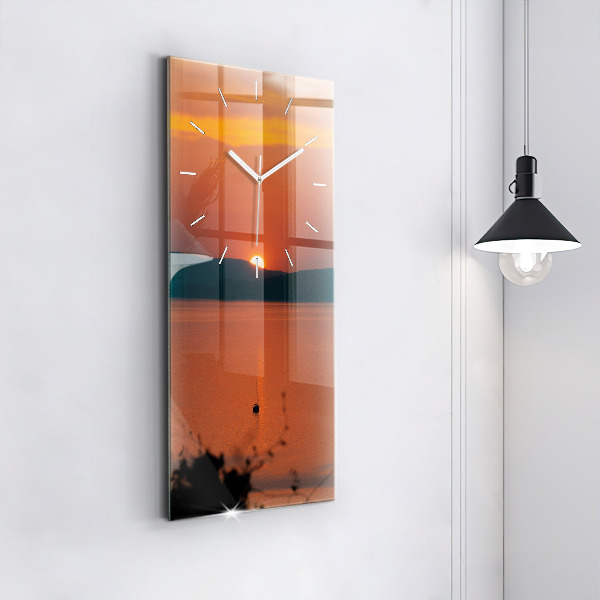 Vertikale Uhr Balaton am Abend